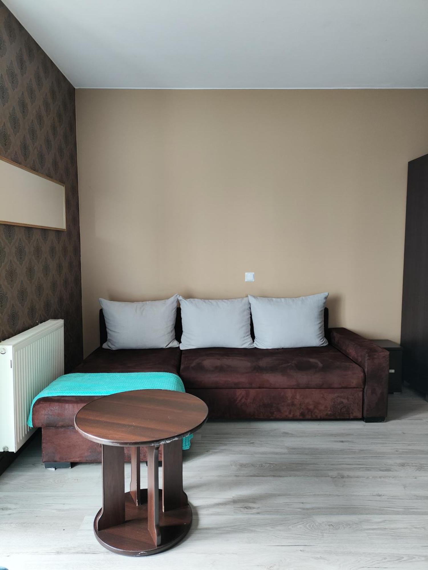 Sztutowo Lazurowy Dwor - Apartamenty Oraz Pokoje Z Basenem I Parkingiem Bagian luar foto