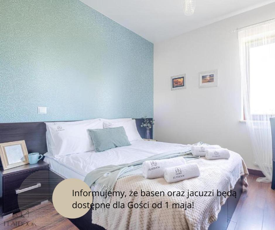 Sztutowo Lazurowy Dwor - Apartamenty Oraz Pokoje Z Basenem I Parkingiem Bagian luar foto